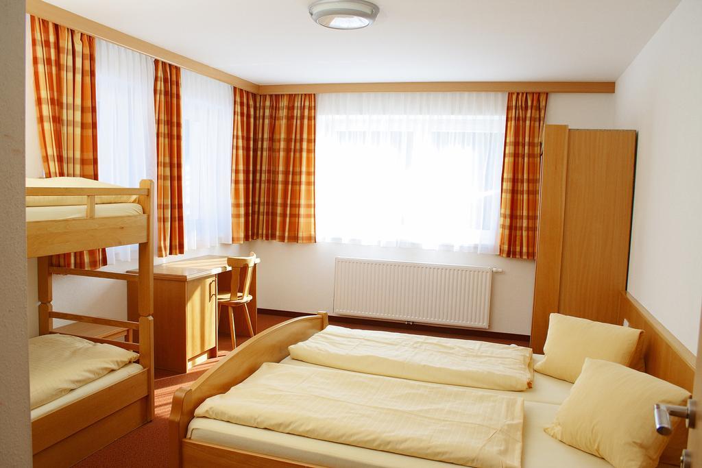 Jugendhotel Aicher Wagrain Pokój zdjęcie